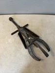 Posi Lock Caged Gear And Bearing Puller 3 Jaw Ton 6" Reach No. 106. Fixed Price $150.00.