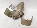 Dwyer 1640-0 Floating Contact Null Switch .01 -.20 Inches. Fixed Price $64.95.