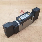 Smc NVFS3600-5FZ Solenoid Valve, 0.1-1.0MPA, 21-26VDC Used. Fixed Price $17.09.