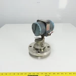 Foxboro 827DF-IS1NMSA1 Electronic Pressure Transmitter 12.5-65VDC 4-20MA. Fixed Price $135.54.