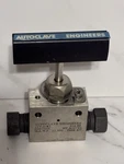 Autoclave Engineers 316-SS Needle Valve Manual 10V-4081 11,500 Psi Compression. Fixed Price $50.00.