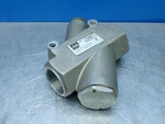 Parker 032501500 Flow Control Valve. 250PSIG Air, 500PSI Hydraulic 042005019. Fixed Price $35.64.