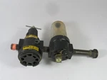 Parker Pneumatic Regulator W/lubricator Assembly 3/4-1/2" Npt 250/150PSI Used. Fixed Price $11.38.