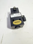 Parker VED13-WG-S(S) VED13/S50058 Pneumatic Limit Switch Relay Valve Missing Arm. Fixed Price $93.50.
