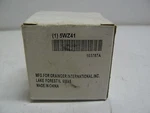 5WZ41 Pressure Gauge 2" 0-160 Psi 1100 Kpa 1/4" Npt C-pt New. Fixed Price $16.99.