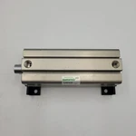 Numatics Pneumatic Cylinder UGD-SL040-100D With Bracket. Fixed Price $59.99.