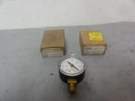 Wika 111.10 1.5" Dial 0-30 Inhg/kpa Vacuum Gauge (lot Of 2) New (open Box). Fixed Price $20.00.