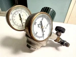 Air Products Specialty Gases E12-1-N515F Regulator W/shut Off 0-400/4000 CGA-320. Fixed Price $64.50.