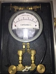 Dwyer Series 4000 Capsuhelic Differential Pressure Gage Max 500PSI Hoses & Case. Fixed Price $223.99.