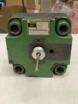 PARKER,C10DCC101E50/0N1800,COVER Assembly. Fixed Price $160.00.