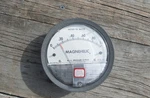 Dwyer 2001C 102003-02 Magnehelic Differential Pressure Gauge 0-250 Pa New. Fixed Price $40.00.