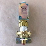 Telemecanique Pressure Switch XM2-JM004. Fixed Price $253.97.