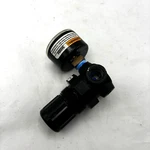 Dayton 4ZM08 Air Regulator Inlet 300PSI 21 Bar Outlet 125PSI 8.6. Fixed Price $16.92.