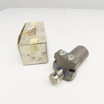 Pascal CTW16U-R 35MPA Double Acting Swing Clamp Lower Flange Clockwise. Fixed Price $185.37.