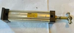 Parker 1P4MA0020618 3.25CH4MA3U14AC11. 250PSI Stroke With End Bearing. Fixed Price $40.00.