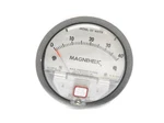 Dwyer 2040C 40"H2O 15PSI Nsnp. Fixed Price $90.00.