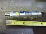 New Pkg Parker 00.56 Dsr 1.000 Pneumatic Cylinder (DR3C1). Fixed Price $10.00.