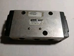 Parker Schrader Bellows Air Pilot Solenoid Valve 422CB011BXX 150PSI 1000KPA. Fixed Price $49.00.