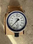 New Wika 5000 Psi 4" Pressure Gauges 1/2 Npt 316 Stainless Liquid Filled. Fixed Price $38.00.