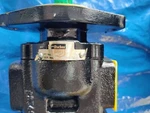 Jcb - Genuine Parker Hydraulic Pump 36/29 Cc/rev Spline (part No. 332/F9030). Fixed Price $1103.08.