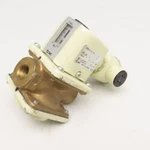 Smc 1FW510-03-10 3/8" Port 20L/MIN 120/250VAC Diaphragm Style Flow Switch. Fixed Price $81.65.
