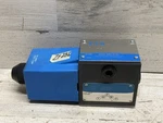 Vickers 879281 DG4S4012AG60 Directional Control Valve With 868987 New. Fixed Price $499.99.
