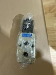 Rexroth R933000010 Hydraulic Directional Control Valve L732C116BIOB010 Ports. Fixed Price $199.99.