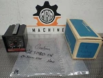 Gentran GT408D-5K 0-5,000 Psi Pressure Indicator New Old Stock See All Pictures. Fixed Price $159.99.