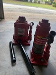 Strongway 20-TON Hydraulic Bottle Jack With Welded Base 4TON 8000. Fixed Price $95.00.
