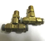 Lot 2X Parker 172PL-4-2 Male Branch Tee's 1/4" Diameter 300 Psi New. Fixed Price $6.99.