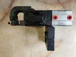 Norgren SPUSR/980C17 Pneumatic Cylinder Gripper Clamp. Fixed Price $105.00.