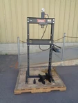 Dake Model 972220 Ton H-frame Hydraulic Press 8" Stroke Manual Pump. Fixed Price $1000.00.