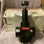 Wilkerson R40-0B-000 5GC18 .air REGULATOR..1-1/2 Npt New. Fixed Price $350.00.