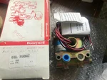 Honeywell 4-WAY Valve New. Fixed Price $165.00.