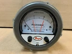 New Dwyer Differential Pressure Switch Series 3000 Sgt Photohelic. Fixed Price $49.99.
