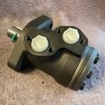 Sauer-danfoss .151-7081..OMP 32..HYDRAULIC Motor New. Fixed Price $250.00.