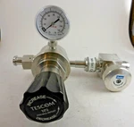 Tescom 44-3262HRY3-194 Pressure Reduce Regulator + Parker 18-882VMVM Flow Valve. Fixed Price $75.00.