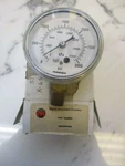 Marsh Instrument Gauge, P/n J4878, 2.5 1/4" Bm 3000 Psi /21000 Kpa. Fixed Price $40.00.
