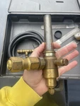 Victor HRF2325 Gas Regulator/flowmeter 3000 Psig. Fixed Price $39.99.