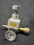 Smc IR2000-F02B Precision Pressure Regulator 29 Psi Max W/ Hansen Series 3000. Fixed Price $60.00.
