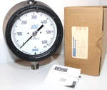 New In Box Wika 9835172 1/2" Monel Pressure Gage Gauge 600-PSI 4.5" Usa. Fixed Price $249.99.
