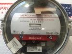 Honeywell C437E1004 Gas Air Pressure Switch, New. Fixed Price $125.00.