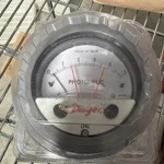 Dwyer A3000 Photohelic Differential Pressure Switch/gauge. Fixed Price $199.00.