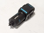 Wilkerson Pneumatic L08-02-KK00 Lubricator, 1/4" Npt, 57.5 Cfm As Pictured. Fixed Price $43.99.