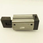 Phd CRS2U50X3 2" Bore 3" Stroke Double Acting Trunnion Air Cylinder. Fixed Price $13.59.