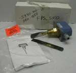Fluid Flow Monitor 1" Npt Kobold FPS-5100 Brass Medium 250F 220 Vac 8 Nos. Fixed Price $164.96.