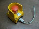 Siemens Push Button E-stop Switch 801-0DF3 W/3SB3420-0C Contact Block. Fixed Price $59.99.