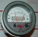 Dwyer 2203C Photohelic Pressure Switch And Gage New. Fixed Price $117.00.