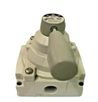 Smc Series VH400-N04 4/3-WAY Pneumatic Manual Control Valve 1/2" 1.0 Mpa. Fixed Price $75.00.