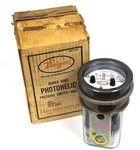 New Dwyer 3000-0C Photohelic Pressure Switch 30000C. Fixed Price $300.00.
